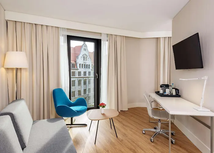 Nh Zentrum فندق 4*