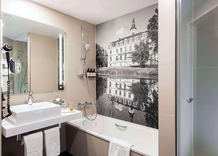 Nh Zentrum فندق لبسيا