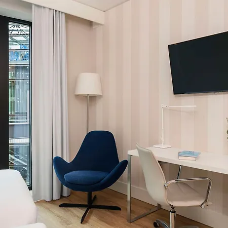 Hotel Nh Zentrum 4*