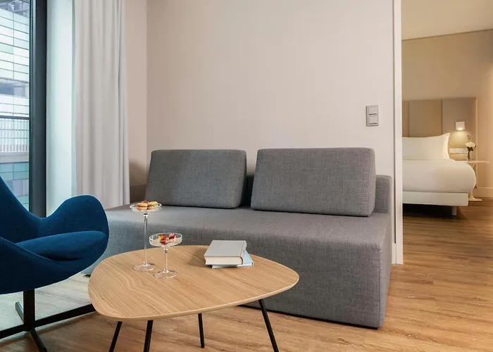 فندق Nh Zentrum 4*